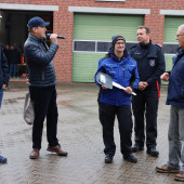 Mini-Retter Lauenburg, Übergabe LF XXS, Minilöschfahrzeug, Rollcontainer, Munk, Blaulicht, Martinhorn, Kinder, Kinderfeuerwehr, Schlüsselübergabe