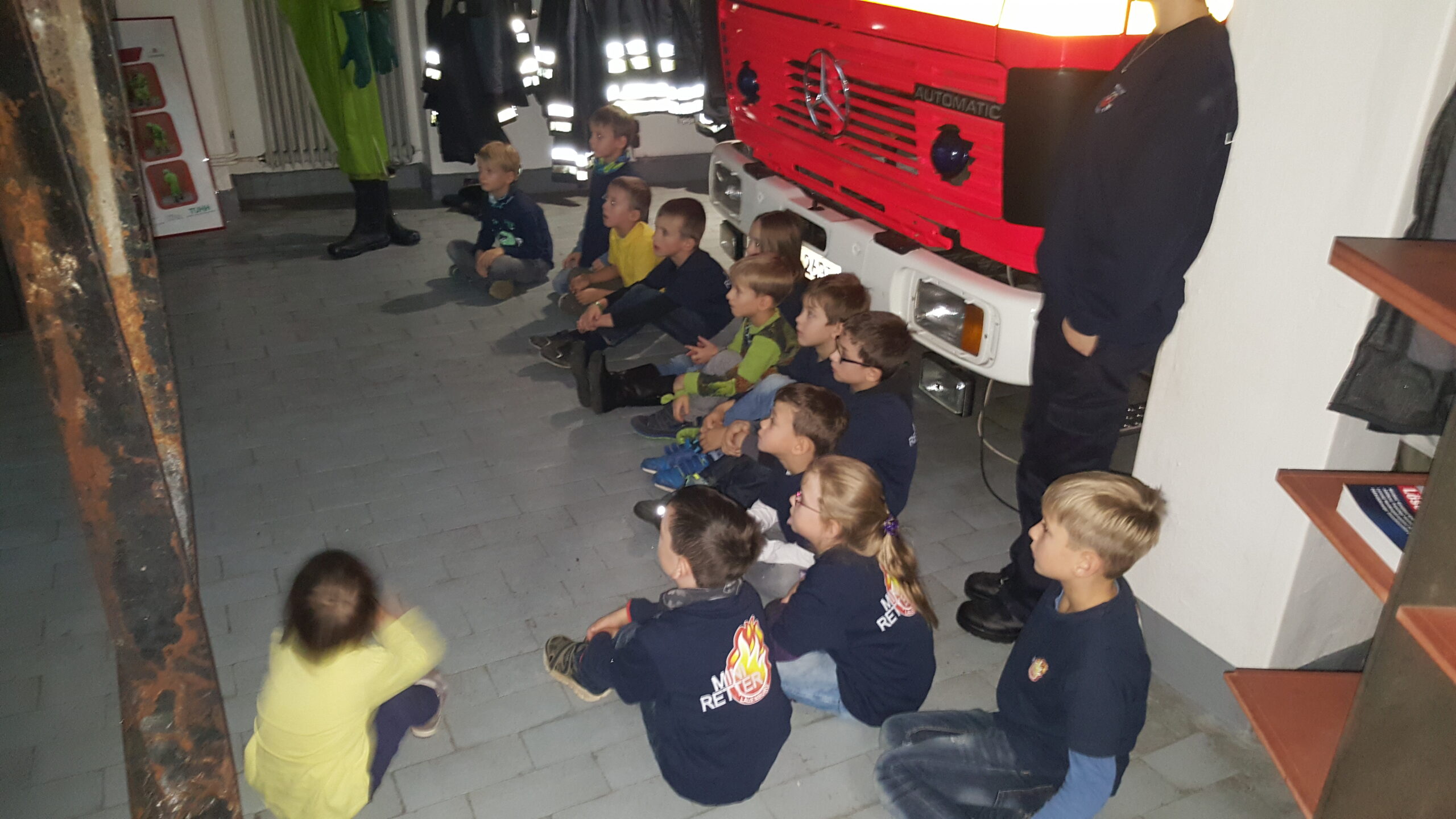 Besuch im Feuerwehr-Informations-Zentrum (FIZ) am Berliner Tor