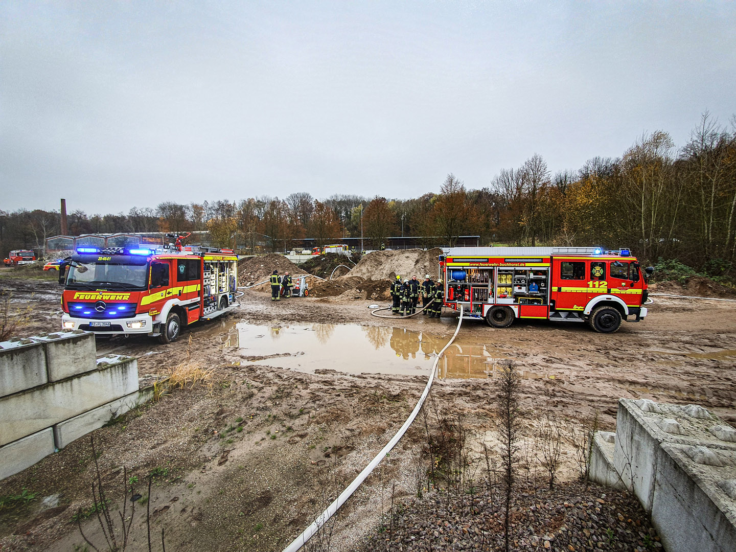 145/2019 FEU 3 – Lagerhalle brennt - 12