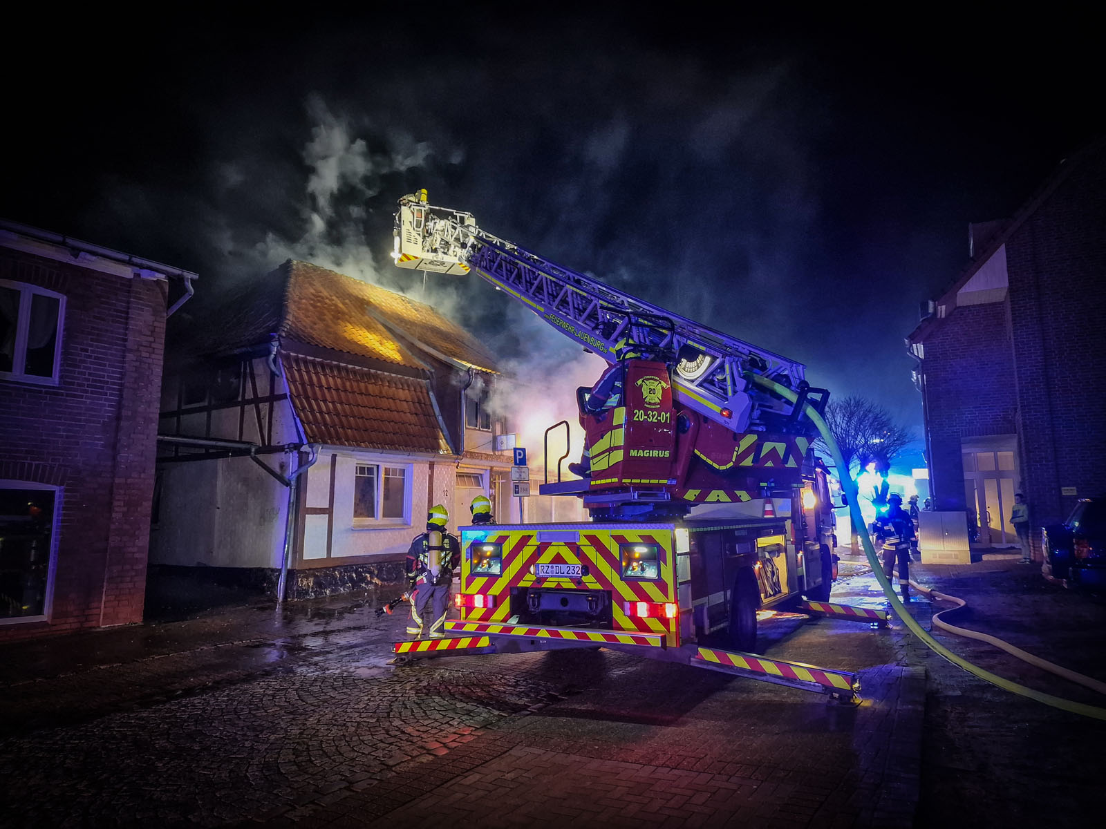 224/2022 FEU 3 – Gebäudebrand - 11