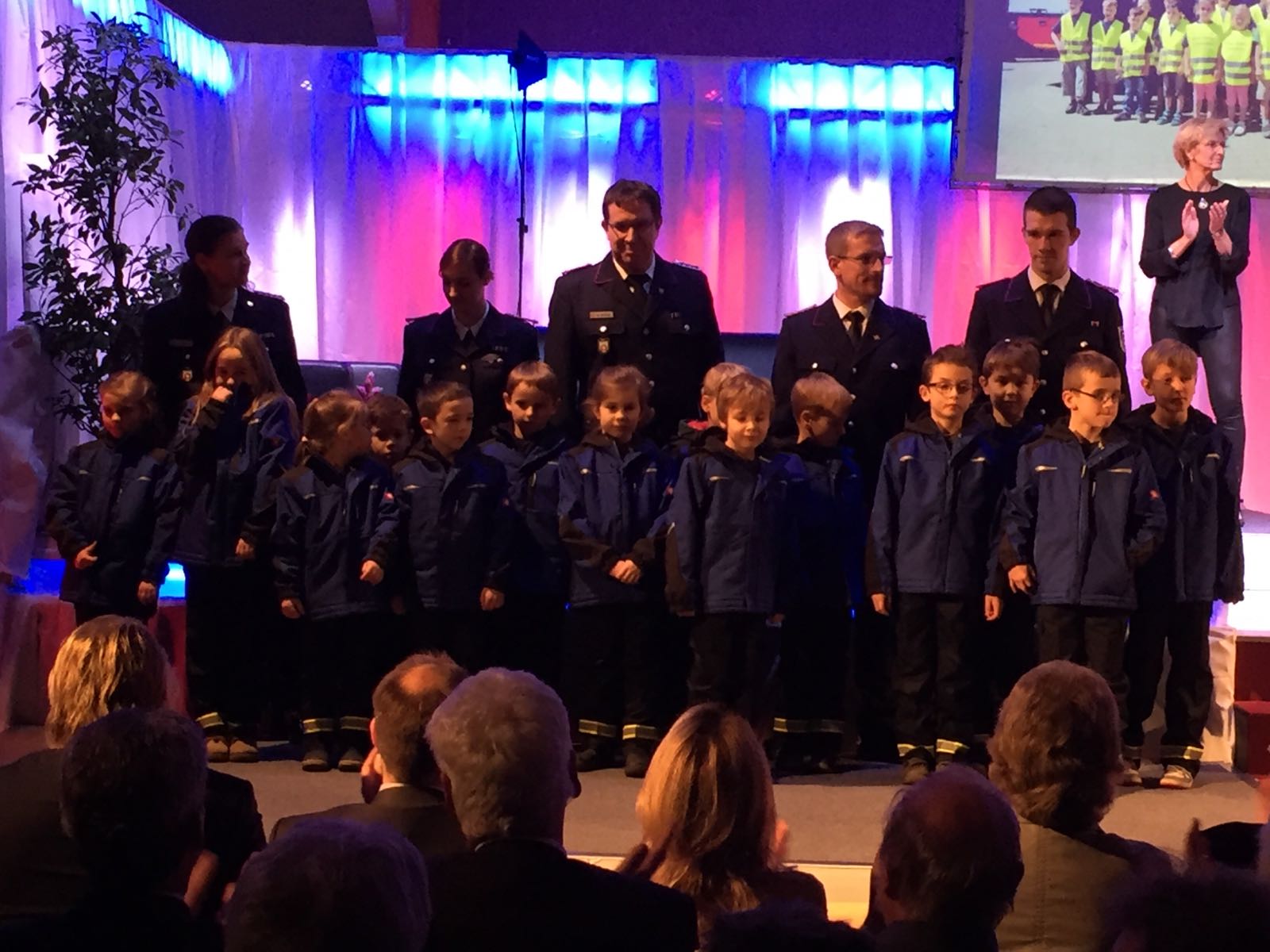 Vorstellung der neuen Uniform beim Neujahrsempfang der Stadt